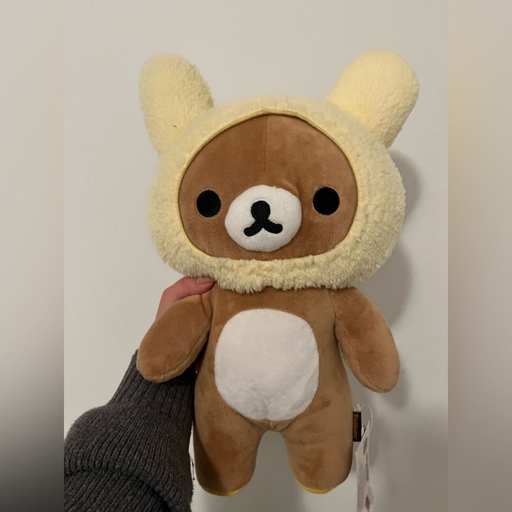*NEW WITH TAGS* BUNNY HAT RILAKUMMA
